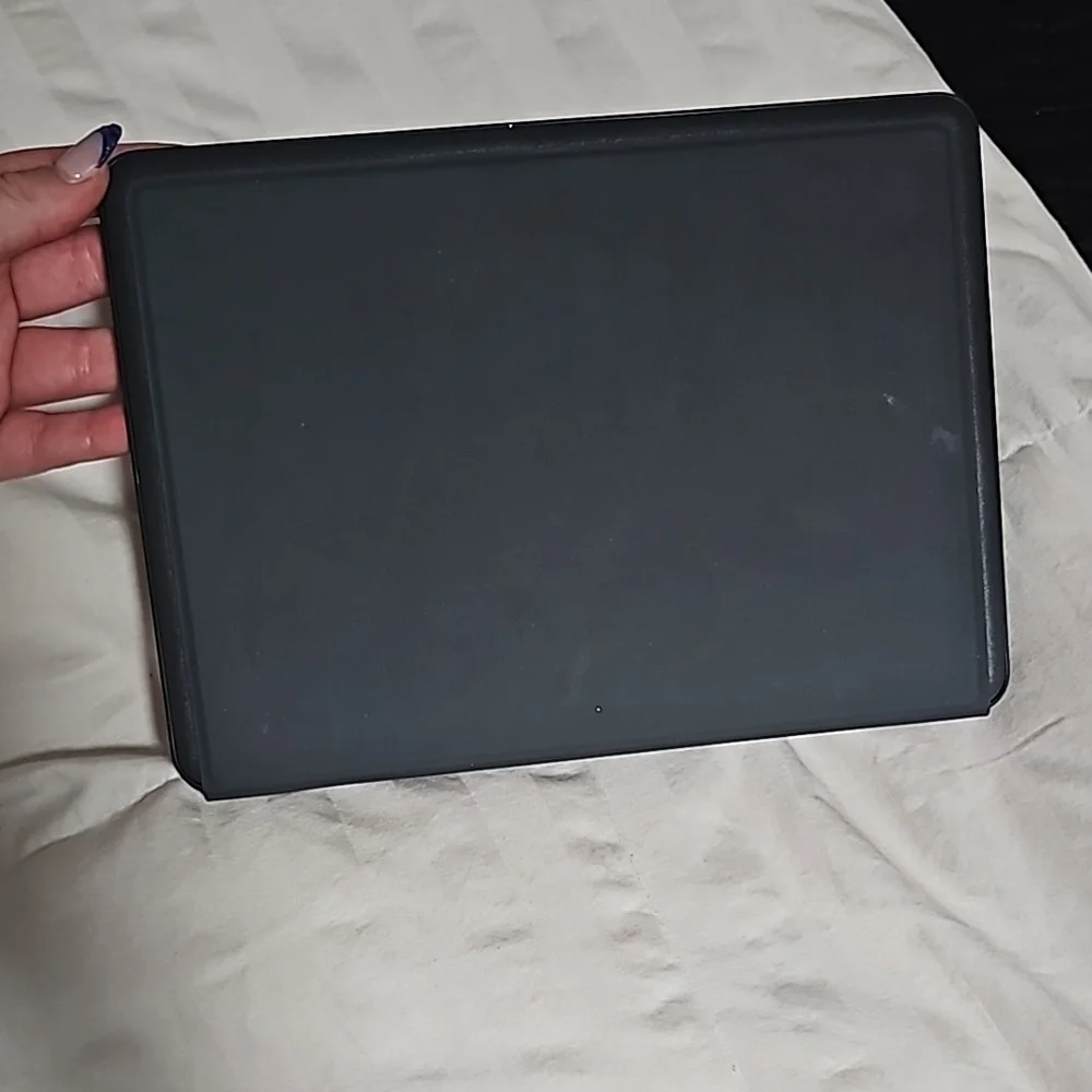 Logitech Black Tablet Case Slim Folio